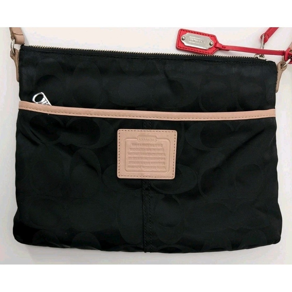 Coach Black Heritage Signature Weekend Nylon‎ Crossbody Logo Limited Red Details